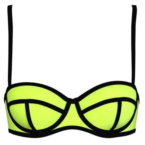 triangl swimwear Other - Triangl bikini top sz S